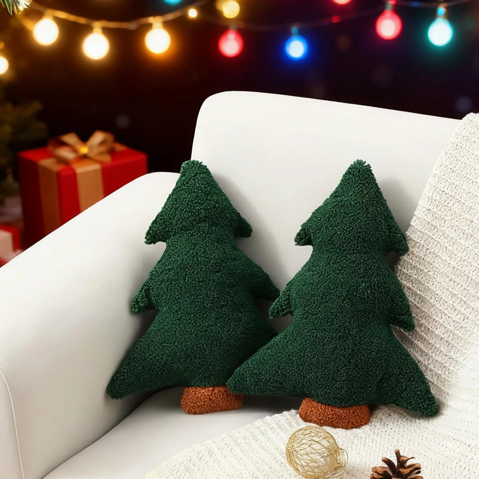 Weihnachtsbaum-Dekokissen 30×25 cm – Plüschkissen, weich & formstabil, grün